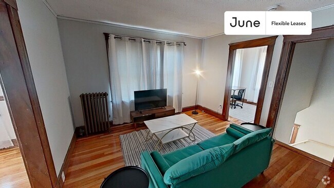 Building Photo - 61 Putnam Rd Rental