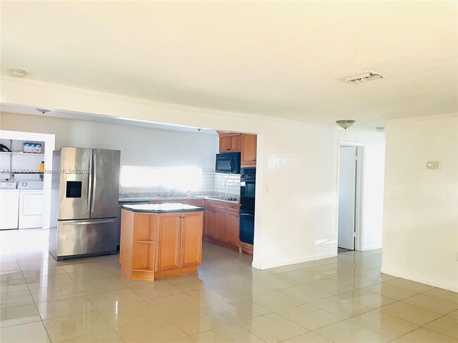 Building Photo - 5601 Freedom St