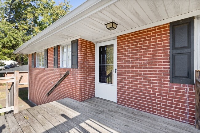 Photo - 603 Bitsy Ln