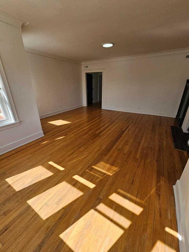 Photo - 6528 S Greenwood Ave Unit 3N