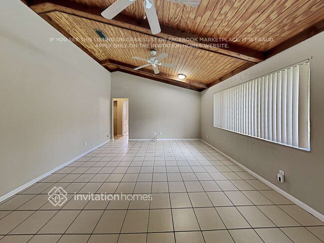 Photo - 9210 SW 49th St