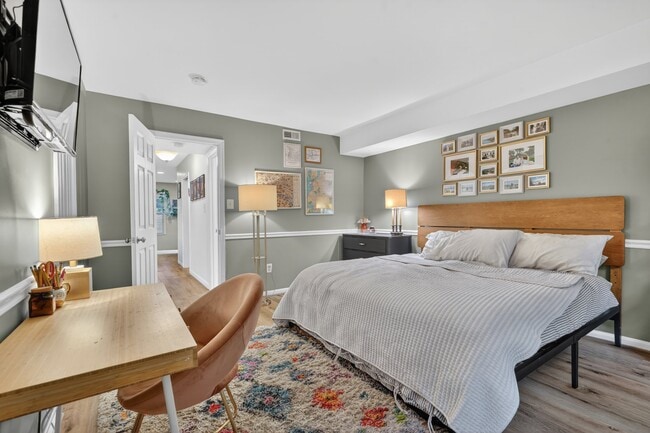 Photo - 29 14th St NE