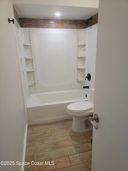 Photo - 449 Del Monte Rd Unit A