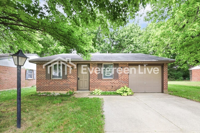 Building Photo - 8223 Mt Charles Dr