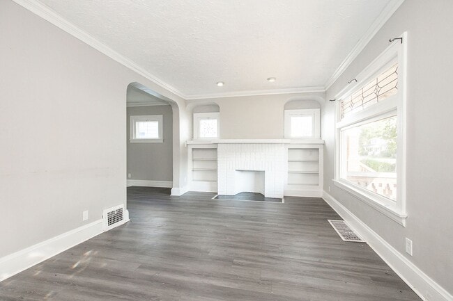 Photo - 3 BED 1 BATH BEAUTIFUL SINGLE HOME!