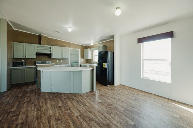 Photo - 2423 N Redondo Ave