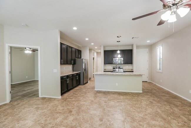 Photo - 1737 S Desert View Pl