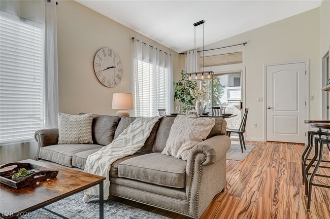 Photo - 3351 Indian Shadow St Unidad 203