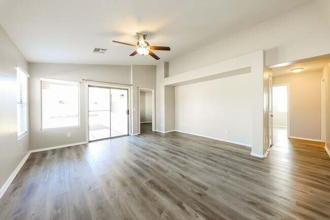 Photo - 2201 S 84th Ave