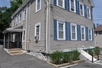 Building Photo - 1504 Concord St Unit 1R