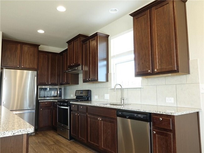 Photo - 10205 Forest Grove Dr