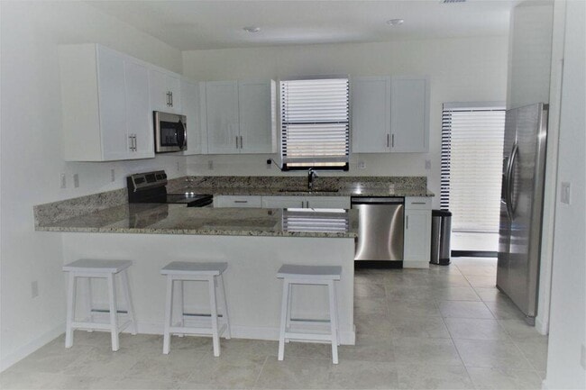 Photo - 1634 SW 28th St