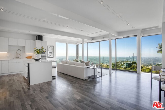 Photo - 8506 Magnolia Dr