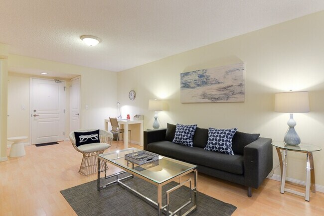 Photo - 188 University Ave Unit ID1034870P