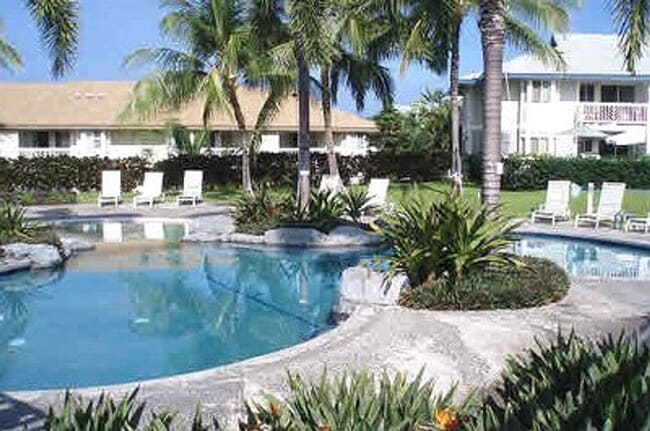 Building Photo - Furnished 2 bed, 2 bath in Alii Lani