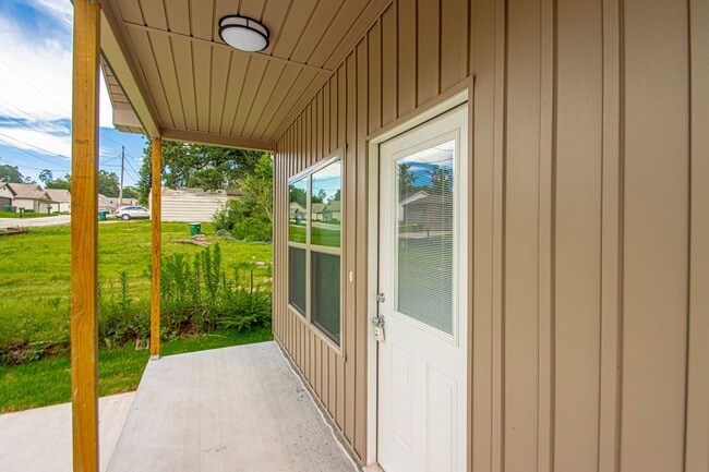 Photo - 2311 Nichols Rd