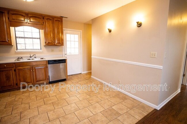Photo - 303 Withrow Rd Unidad 305