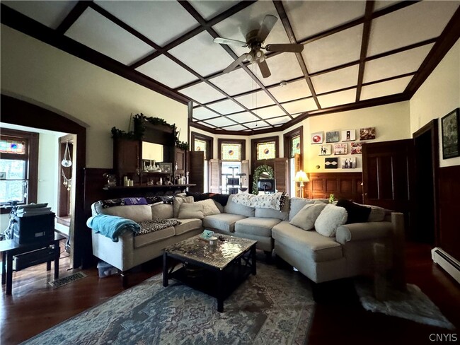 Photo - 19 Chestnut St