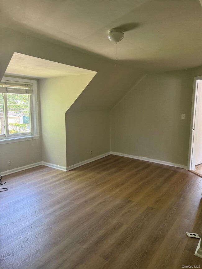 Photo - 203-06 53rd Ave Unidad 2