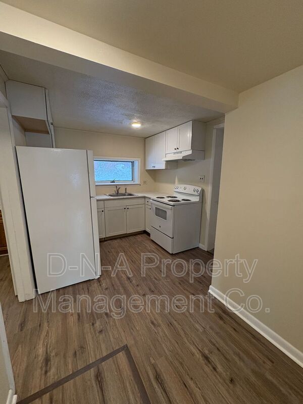 Photo - 2535 PA-390 Unidad (House B)