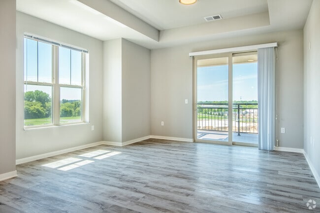 1BR, 1BA