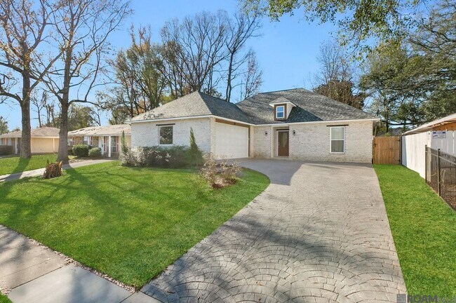 Photo - 9536 Avis Ave
