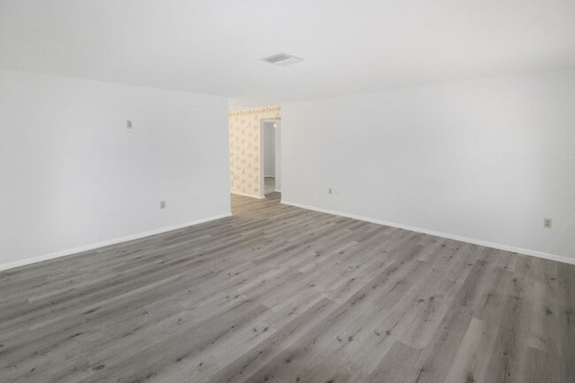 Photo - Nokomis Annual Home for Rent