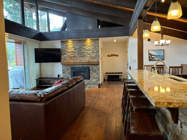 Photo - Fully furnished 5 bedroom home