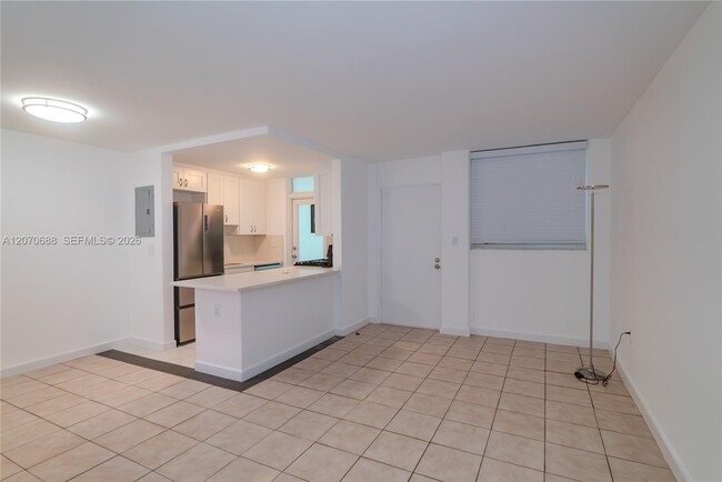 Photo - 921 Jefferson Ave Unit 3C