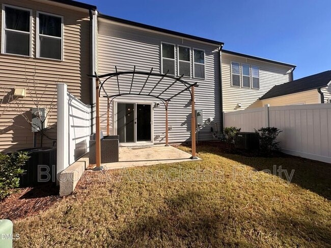 Photo - 1508 Glacier Dr