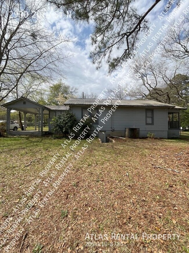 Photo - 2930 20th St N