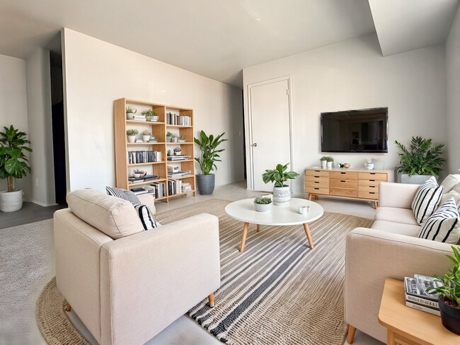 Building Photo - 5130 Dandy Ct