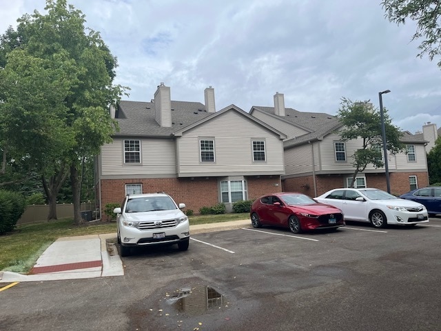 Building Photo - 130 Crestwood Ct Unit 5