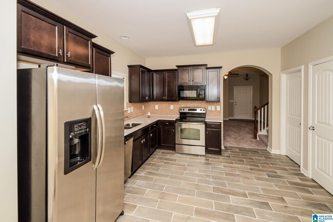 Photo - 9304 Hoffman Pl