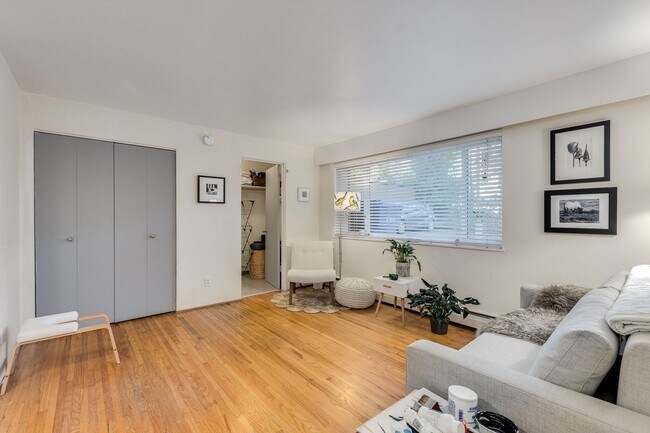 Photo - 1985 W 8th Ave Unit 102