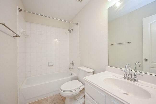 Building Photo - 9403 Coatsworth Dr