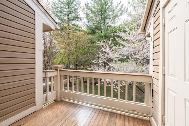 Photo - 5921 Barbados Pl Unidad 202