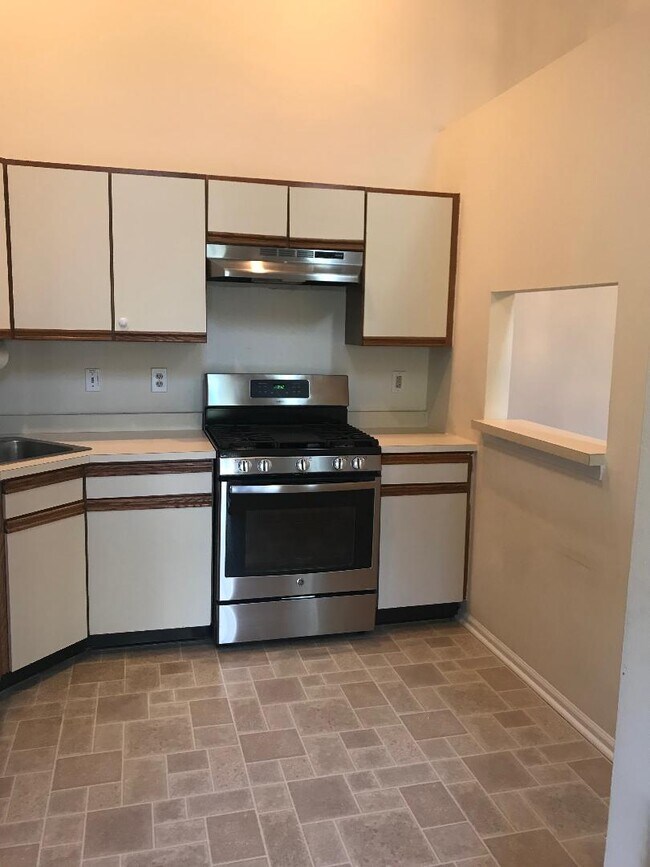 Kitchen - 29 Amberly Ct Unit 29