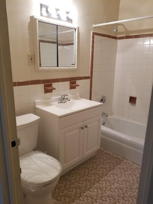 Photo - Fairleigh Arms