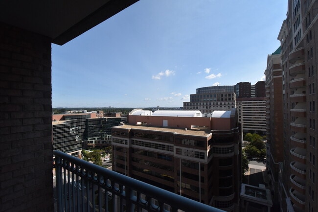 Photo - The Continental Unit 1410