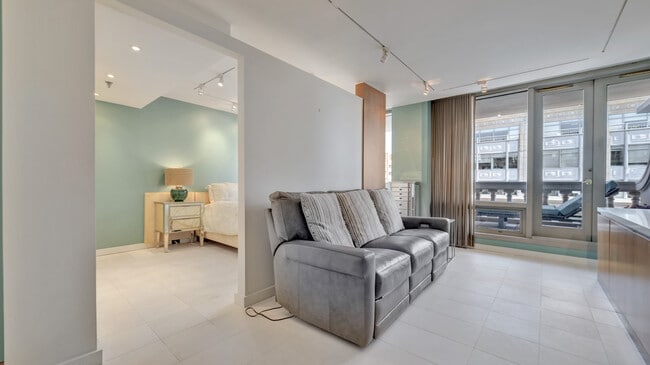 Photo - 701 Pennsylvania Ave NW Unit 1109