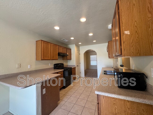 Photo - 25184 W Cranston Ln
