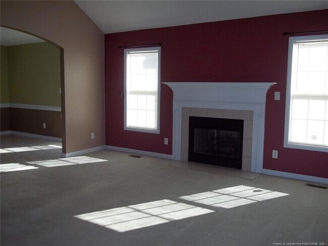5619 Walking Trail Way