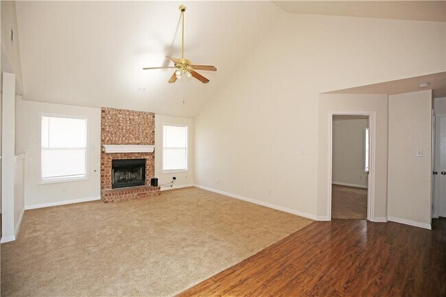 2308 Sycamore Trail
