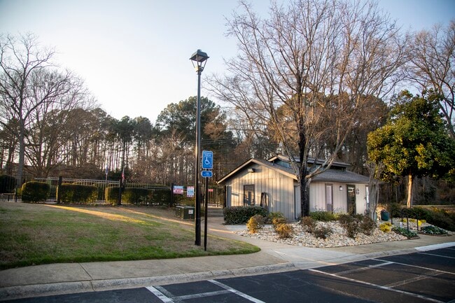 Building Photo - Pine Village North Rental
