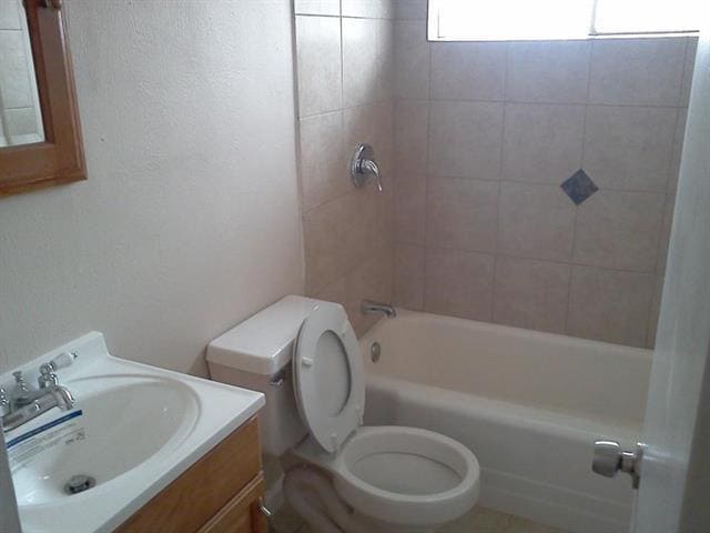 Photo - 709 Rilla Dr