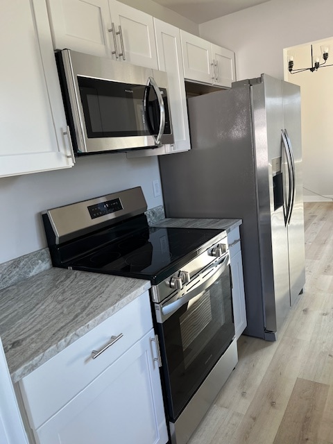 Photo - 1752 University Dr