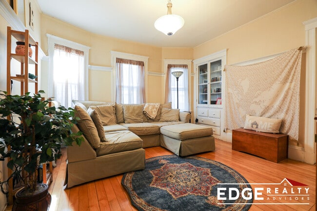 Photo - 50 Atkins St Unit 2