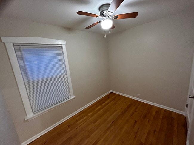 Photo - 5047 W Winona St Unit 1st Floor