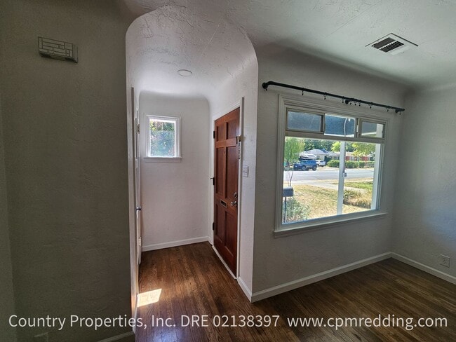 Photo - 762 South St